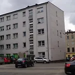 Red Apartament